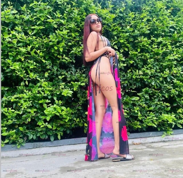 FOTOS DE HERMOSA FLACA OJOS CLAROS PELIRROJO JOVEN NUEVA EN TU CUIDAD