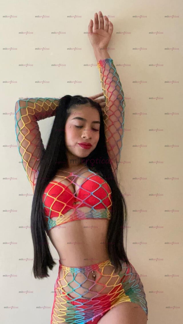 FOTOS DE ENAMÓRATE D ESTA RICA MORENITA . CALIENTE Y COMPLACIENTE .!.!.!.!!.!.