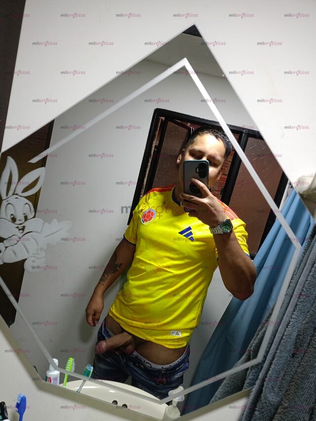 FOTOS DE BUEN MUCHACHO ARRECHO CON GANAS DE COMPLACERTE 3196336471