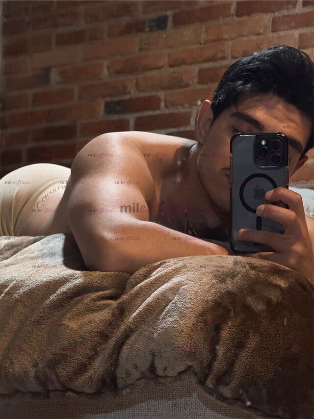 FOTOS DE JOSH PASIVO CULON MACHÍN, AGUANTADOR MORBOSO.