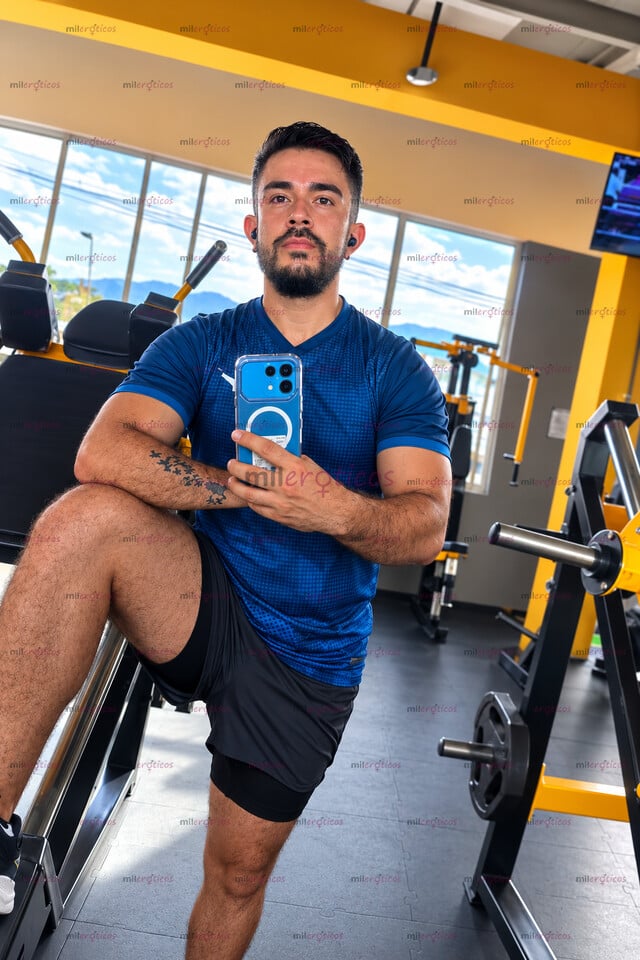 FOTOS DE PELUDO VERGON LECHERO MACHO BARON COMPLACIENTE