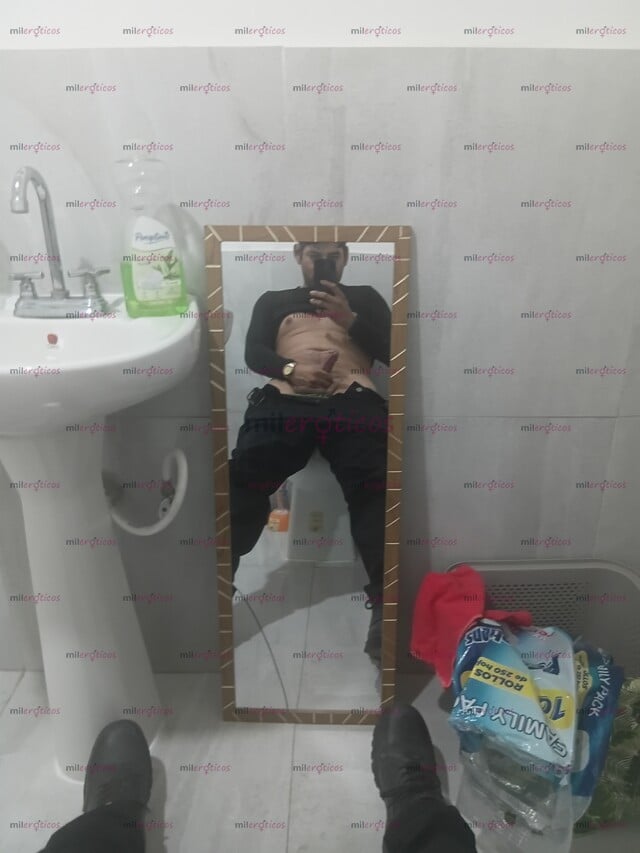 FOTOS DE HOLA SOY UN JOVEN QUE LE GUSTA COMPLACER Y PASARLA RICO