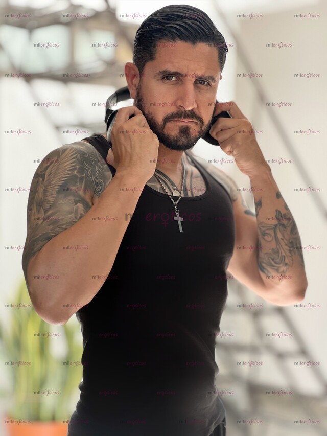 FOTOS DE WEY TATUADO Y SIGUEROLLOS SIN PROBLEMA ABIERTO A PROPUESTAS