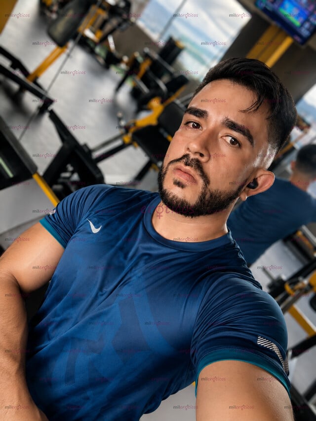 FOTOS DE PELUDO VERGON LECHERO MACHO BARON COMPLACIENTE