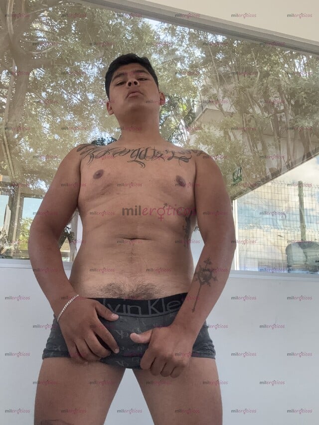 FOTOS DE VATO CALIENTE CON GANAS DE LLENARTE EL CULO DE LECHE