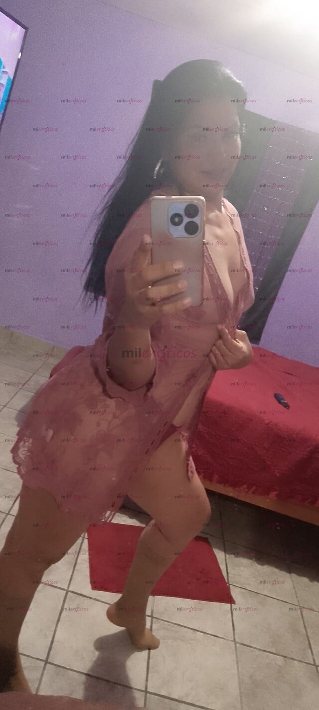 FOTOS DE BONITA, ALTA, SIN CIRUGÍAS, Y SÚPER CALIENTE.