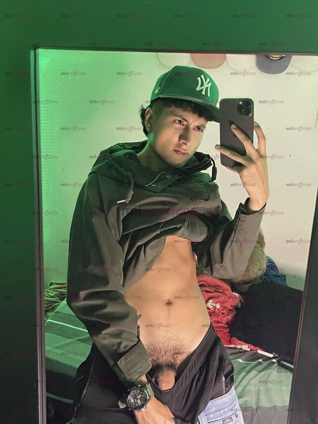 FOTOS DE JOVEN MÁSTER VERGON CALIENTE MORBOSO DISPONIBLE