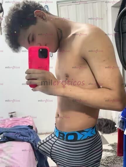 FOTOS DE FETISHISTA CALIENTE COMPLACIENTE 1.70 DE ALTURA DISPONIBNEXIÓN REAL...