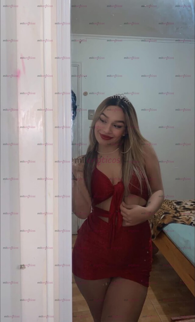 FOTOS DE NUEVA MUJER HERMOSA DESDE 10K, VAGINA APRETADA Y LABIOS RICOS