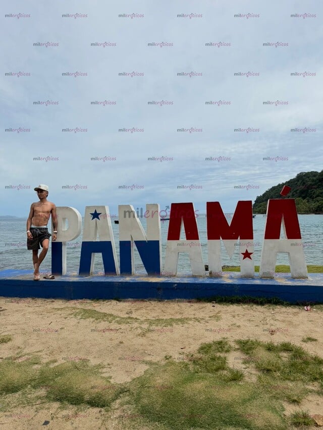 FOTOS DE MORENO MUY EDUCADO, COMPLACIENTE Y ARRECHO, BUENOS PLANES Y MOMENTOS.