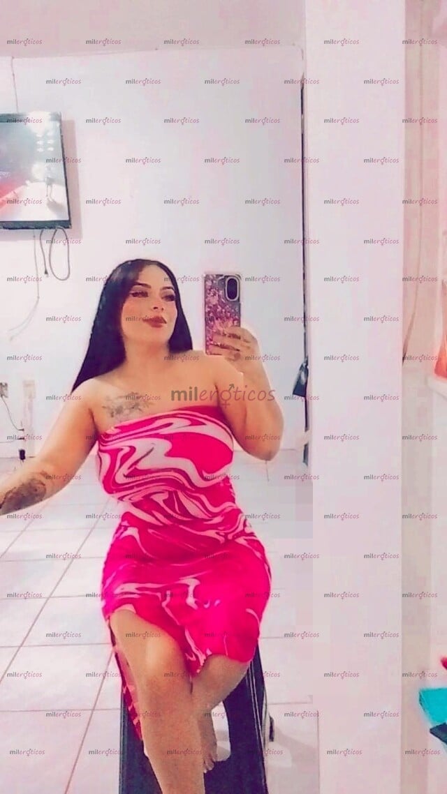 FOTOS DE VANESSA UNA CHICA LINTA Y TETONA SEXY , LINDA Y MUY LIMPIA
