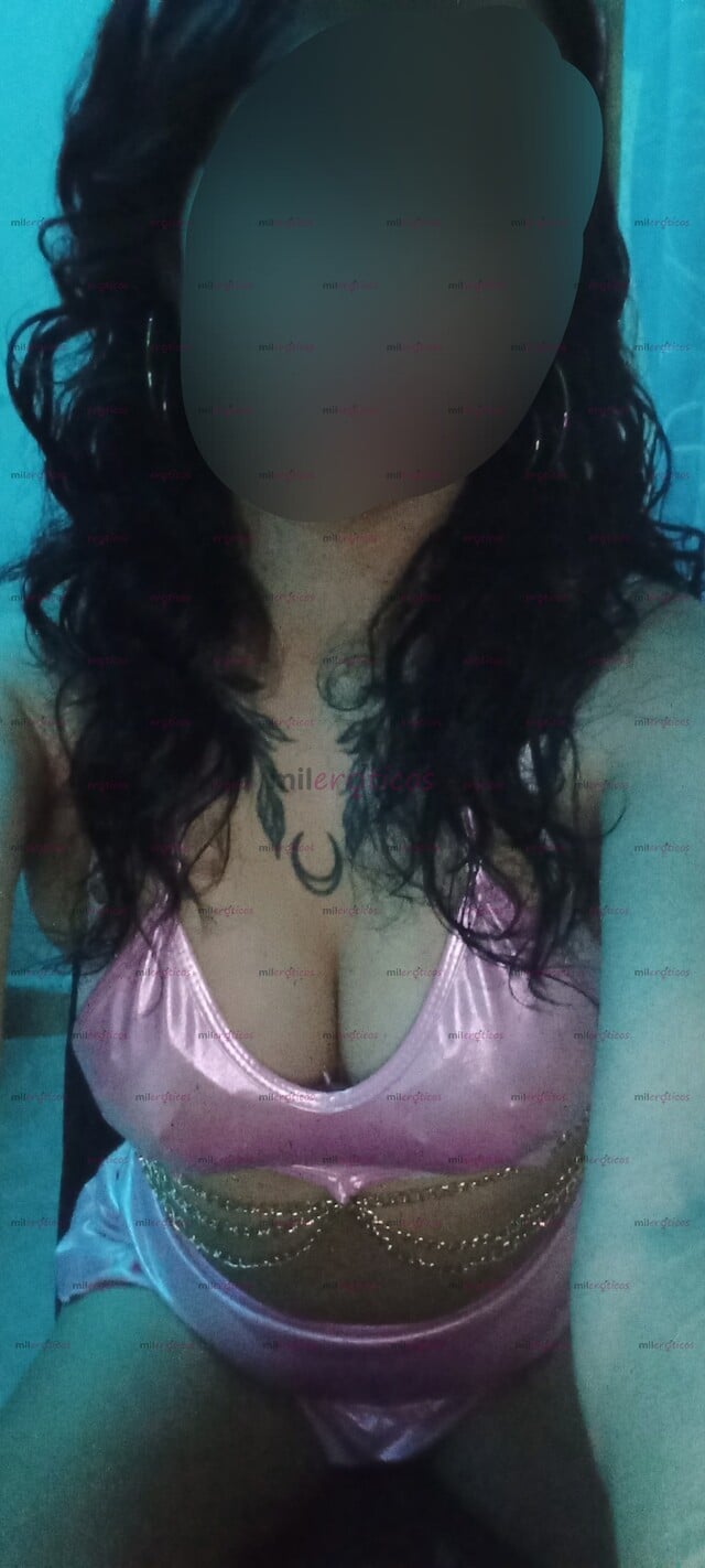 FOTOS DE ALEJANDRITA HERMOSA Y TRAVIESILLA DE 23 AÑITOS DISPUESTA A COMPLACERTE