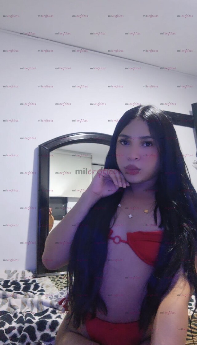 FOTOS DE HERMOSA MORENA JOVEN LISTA PARA COMPLACERTE