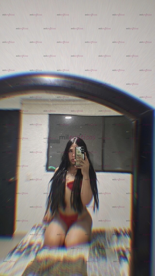 FOTOS DE HERMOSA MORENA JOVEN LISTA PARA COMPLACERTE