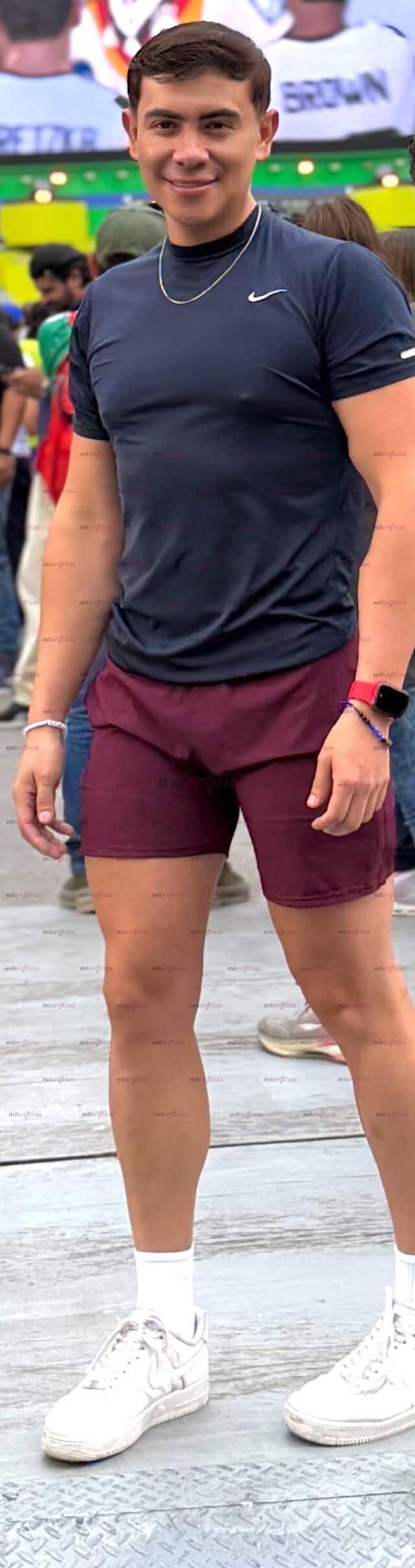 FOTOS DE CHICO FUERA DE AMBIENTE MASCULINO MUY CALIENTE EN TU CIUDAD TRATO VIP