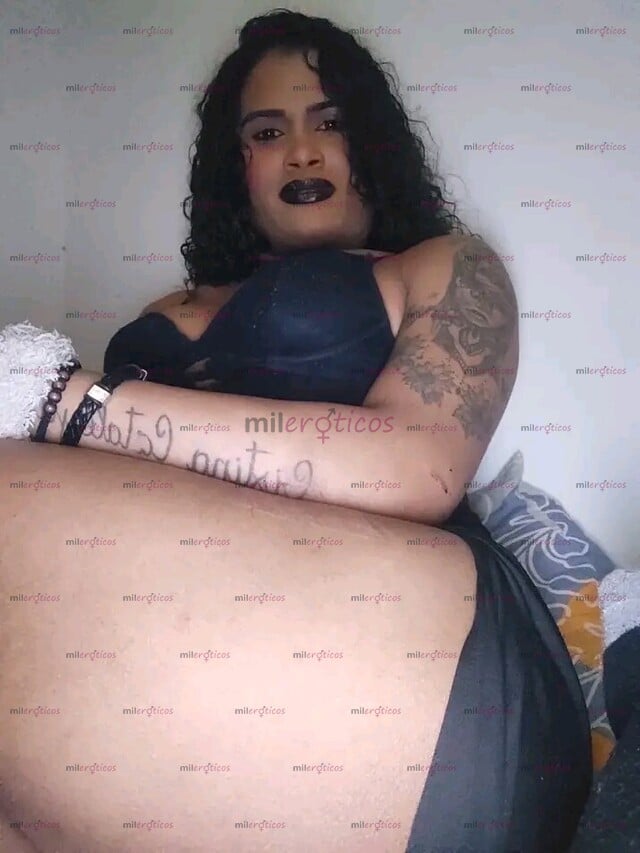 FOTOS DE HOLA MIS AMORES SOY CRISTAL TU NENA LECHERA Y VERGONA. PARA TUS FETICHE
