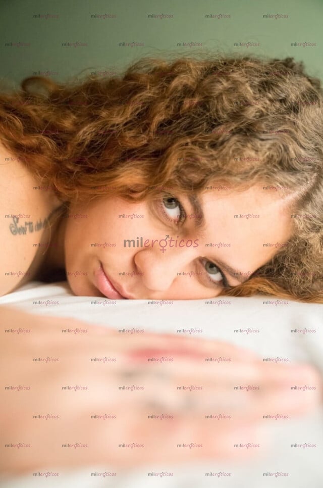 FOTOS DE YULIETH GORDITAS PAPI CHICA XXL , MUY COMPLACIENTE Y COMPLETA