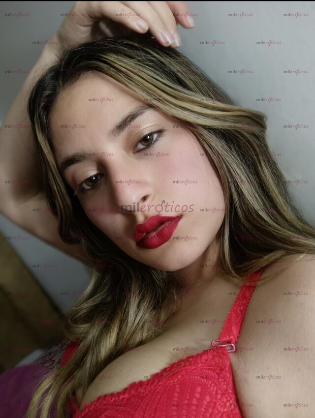 FOTOS DE LINDA CHICA CON GANAS DE CUMPLIR FANTASIAS Y DISFRUTAR