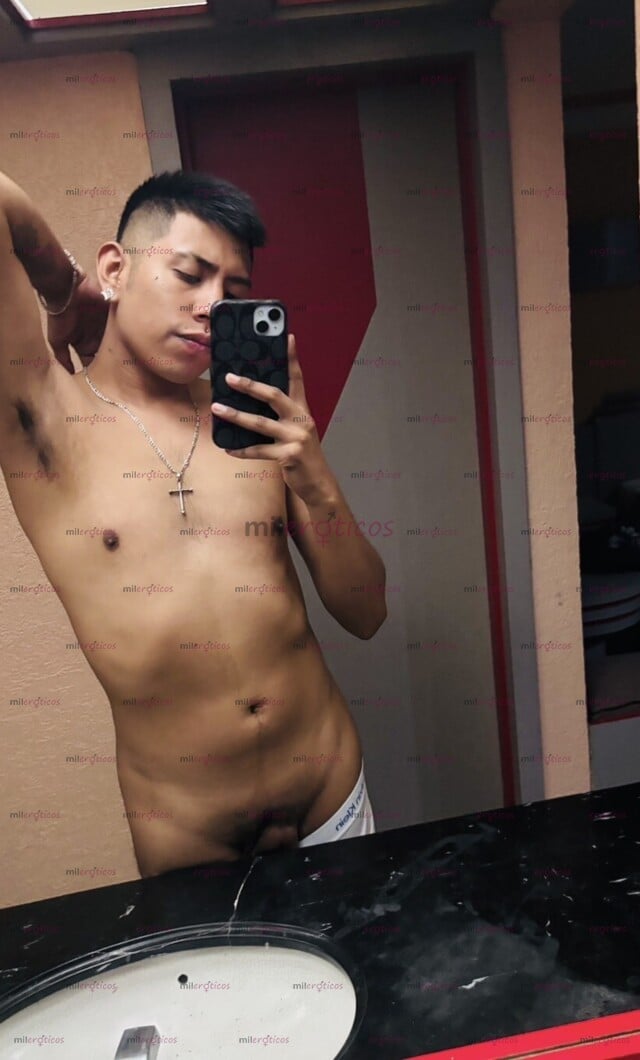 FOTOS DE HOLA SOY EDD, CHICO ACTIVO, SOY UN CHAVO EXTROVERTIDO, CALIENTE, MAMI CULO RICO