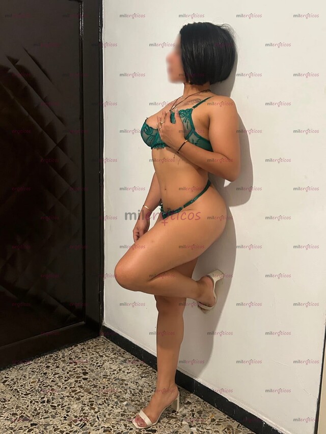 FOTOS DE COSTEÑA ARDIENTE SEXY Y COMPLACIENTE AL 100