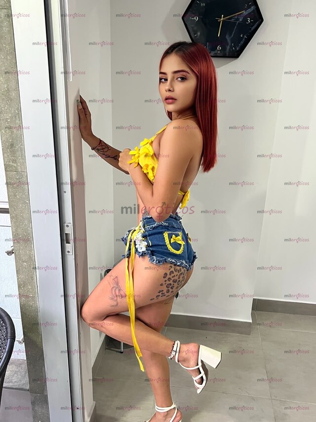 FOTOS DE SOY UNA PAISITA SÚPER JUGUETONA ME VENGO A CHORROS DELICIOSO