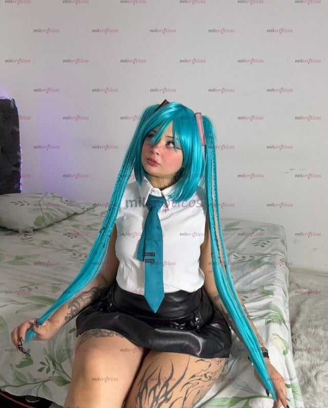 FOTOS DE MIKU CUMPLIENDO TU FANTASIA DE COGERTE A UNA MONA CHINA