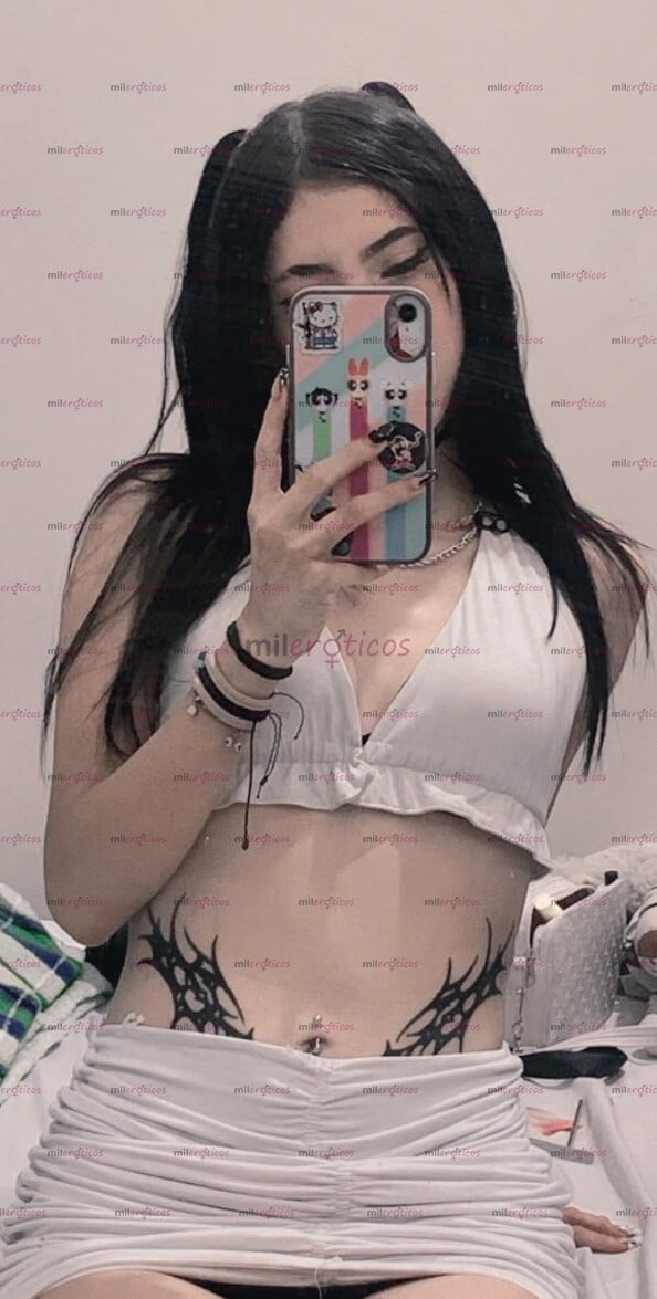 FOTOS DE PERLA LINDA PAISITA 18 AÑITOS FLAQUITA RECIÉN LLEGADA VEN A ESTRENARME PAPASITO