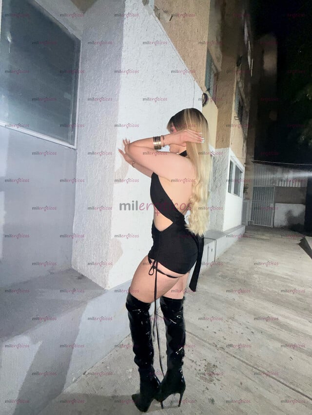 FOTOS DE LINDA MUÑEQUITA A TU DISPOSICIÓN DE PASARLA MUY RICO Y DISFRUTAR