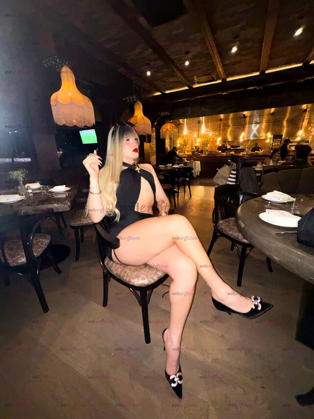 FOTOS DE LINDA MUÑEQUITA A TU DISPOSICIÓN DE PASARLA MUY RICO Y DISFRUTAR