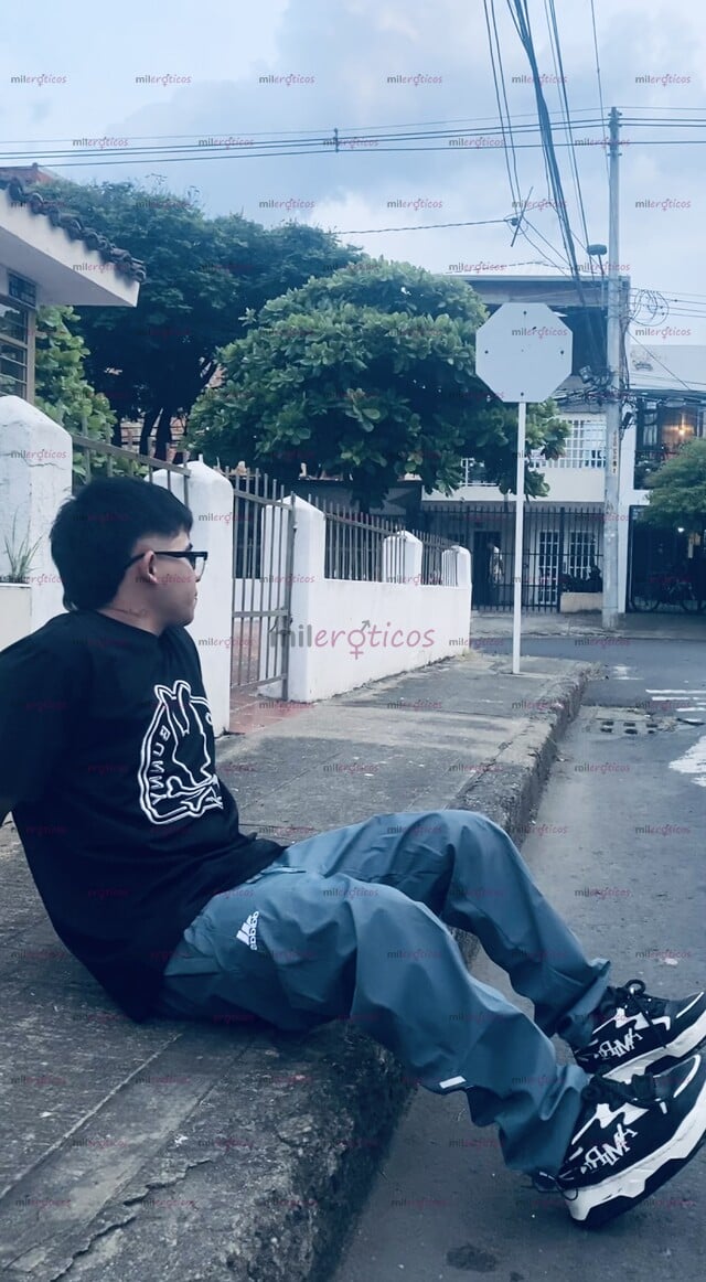 FOTOS DE JOVEN PINTA SERIO CON SITIO POCOS DÍAS ESTARE EN CALI