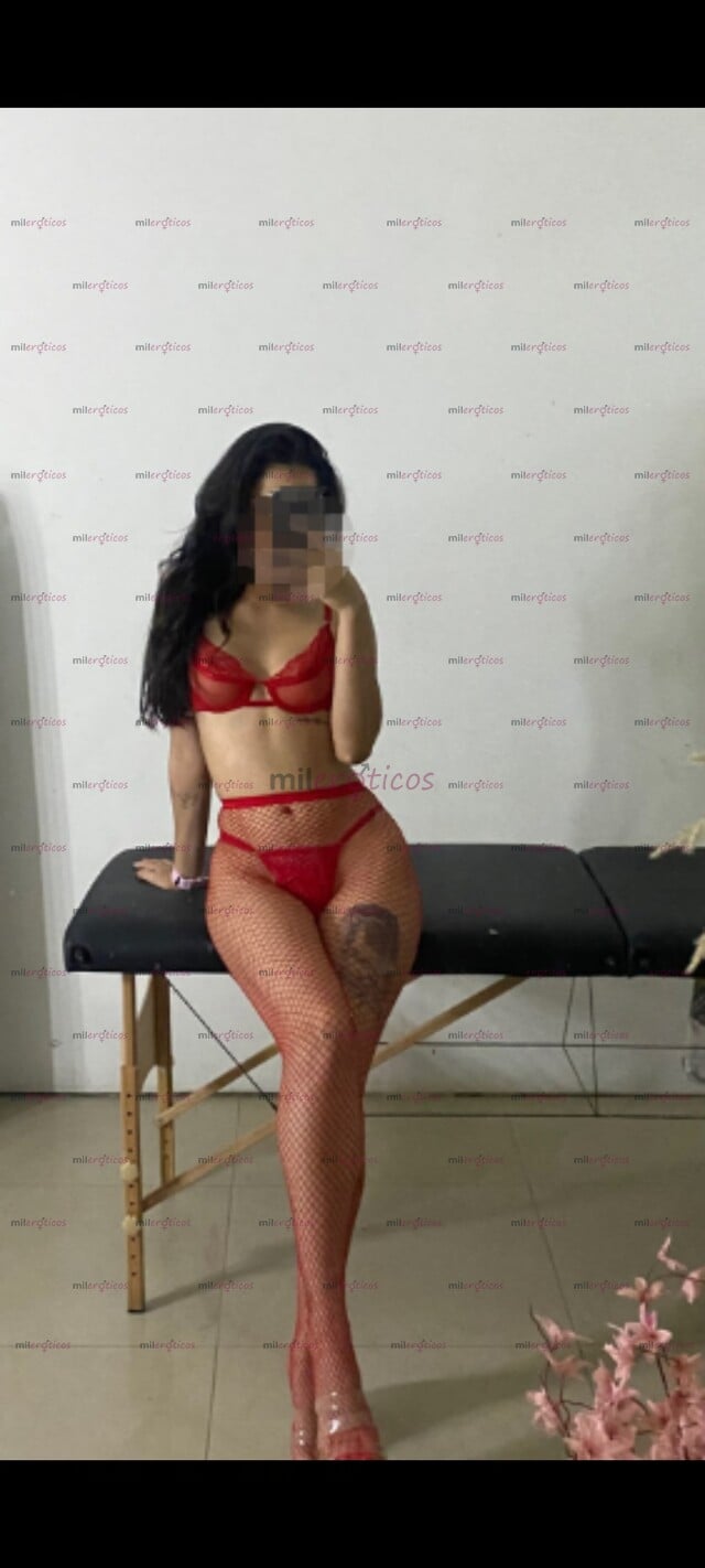 FOTOS DE ALEXA, DELICIOSA FLACA TOTALMENTE NATURAL DESCOMPLICADA PINK