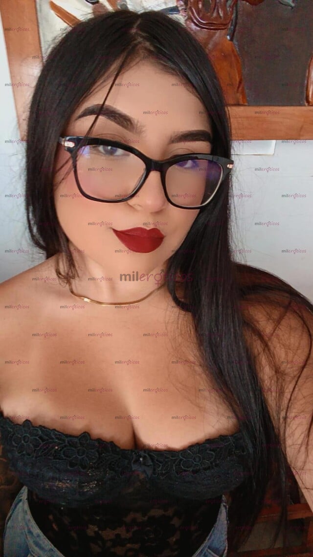 FOTOS DE RICA FLAQUITA DE 19 AÑOS DE VAGINA ESTRECHA Y CULO PARADITO