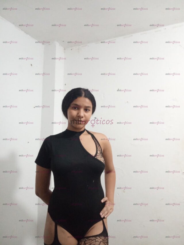 FOTOS DE ME LLAMO CAROL SOY UNA CHICA CALIENTE TE SACARÉ LA LECHE