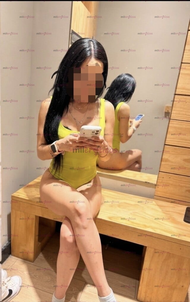 FOTOS DE LINDA FLAQUITA CON GANAS DE COGER, LLÁMAME PAPI TE LLEVARÉ AL CIELO