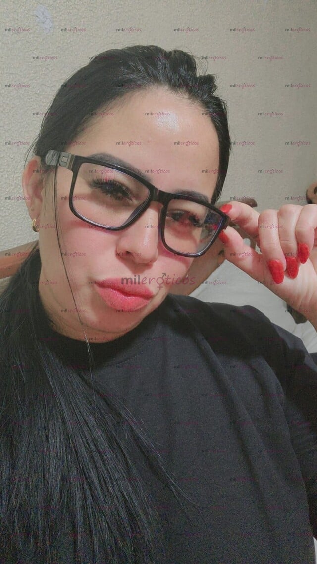 FOTOS DE HOLA AMOR SOY MONICA BLANCA PELINEGRA CULONA Y TETONA....