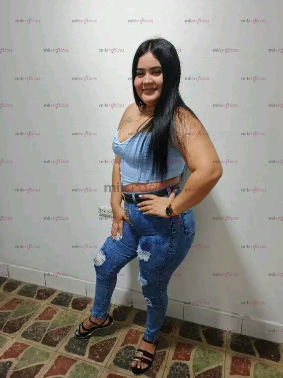 FOTOS DE HOLA CHICOS SOY UNA CHICA DE TETAS HERMOSAS Y NALGAS GRANDE
