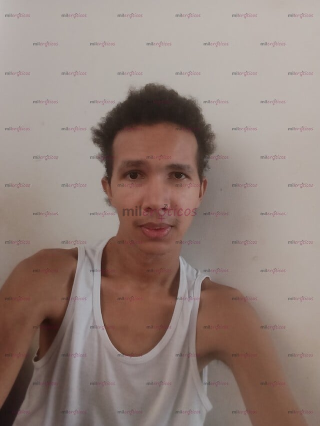 FOTOS DE SOY NUEVO ACOMPAÑANTE GIGOLO SCORTS 29 AÑOS