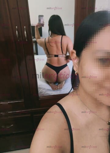FOTOS DE MORENA TETONA BISEXUAL, DISCRETA CON LUGAR.