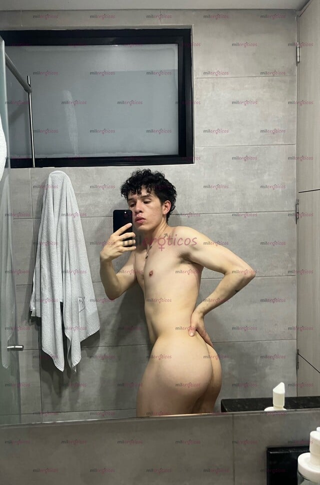 FOTOS DE XXX COLOMBIAN MODEL WITH BIG ASS & BIG HEART HEHE & A GREAT DICK