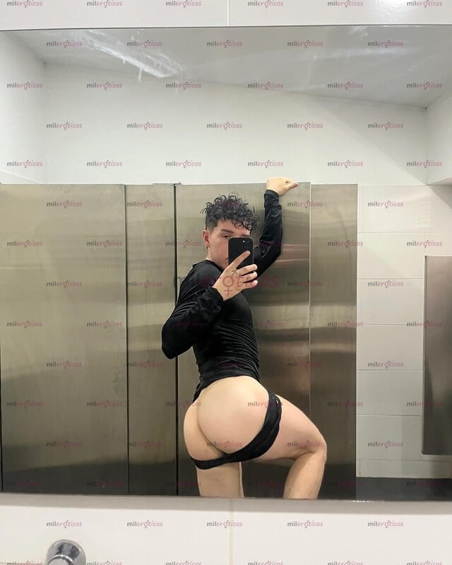 FOTOS DE XXX COLOMBIAN MODEL WITH BIG ASS & BIG HEART HEHE & A GREAT DICK