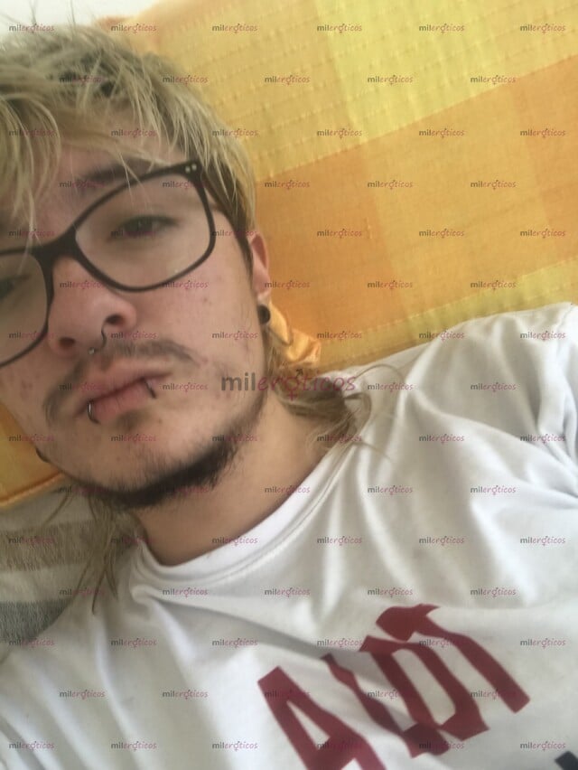 FOTOS DE TRANSMASCULINO CON VAGINITA JUGOSITA Y DELICIOSA