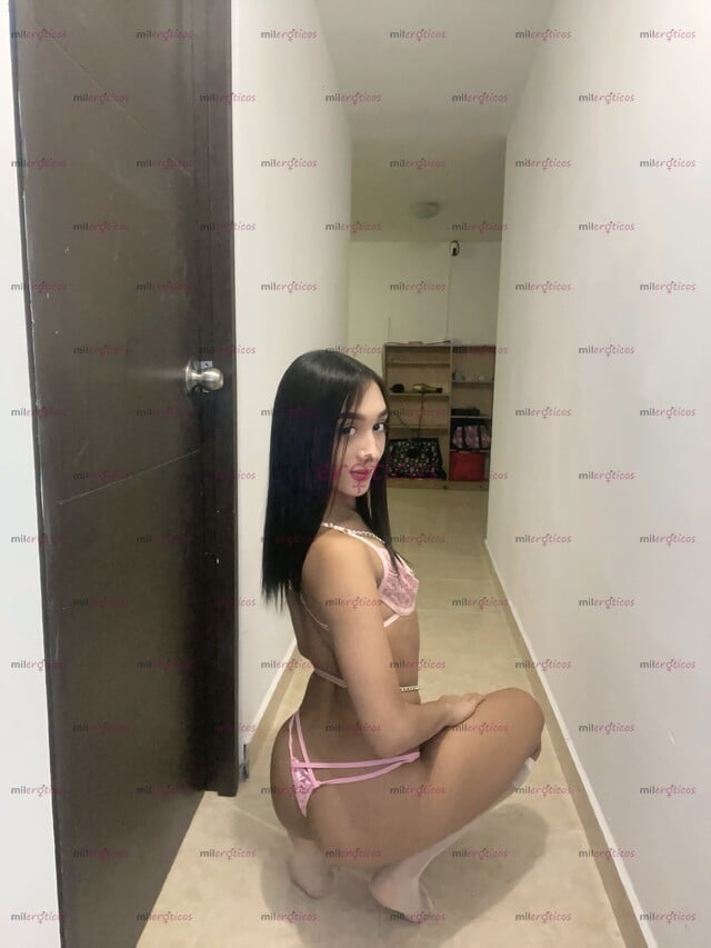 FOTOS DE POLLITA JUGOSA Y SENSUAL LISTICA PARA ESTRENAR!