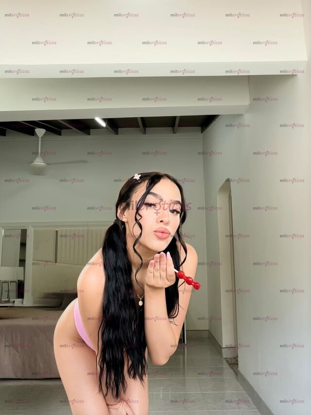 FOTOS DE HERMOSA PRINCESITA LINDA Y TIERNA LISTA PARA TI.