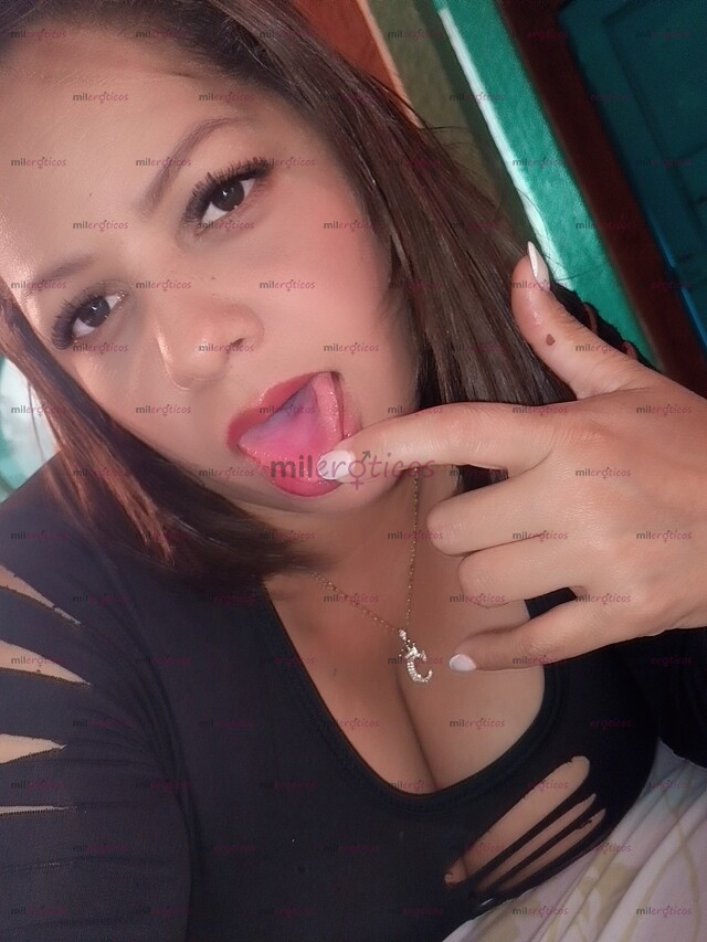 FOTOS DE SEXI TENTONCITA RICA Y EROTICA DISPUESTA A CUMPLIR TUS DESEOS SEXUALES