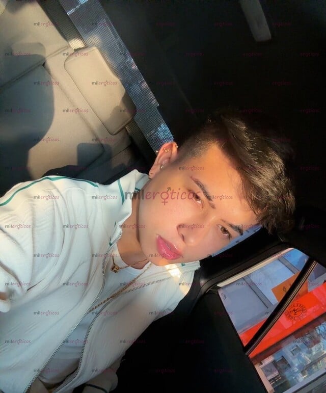 FOTOS DE POLLO FULL CALIENTE Y ATENTO, COMPLACIENTE Y MASCULINO