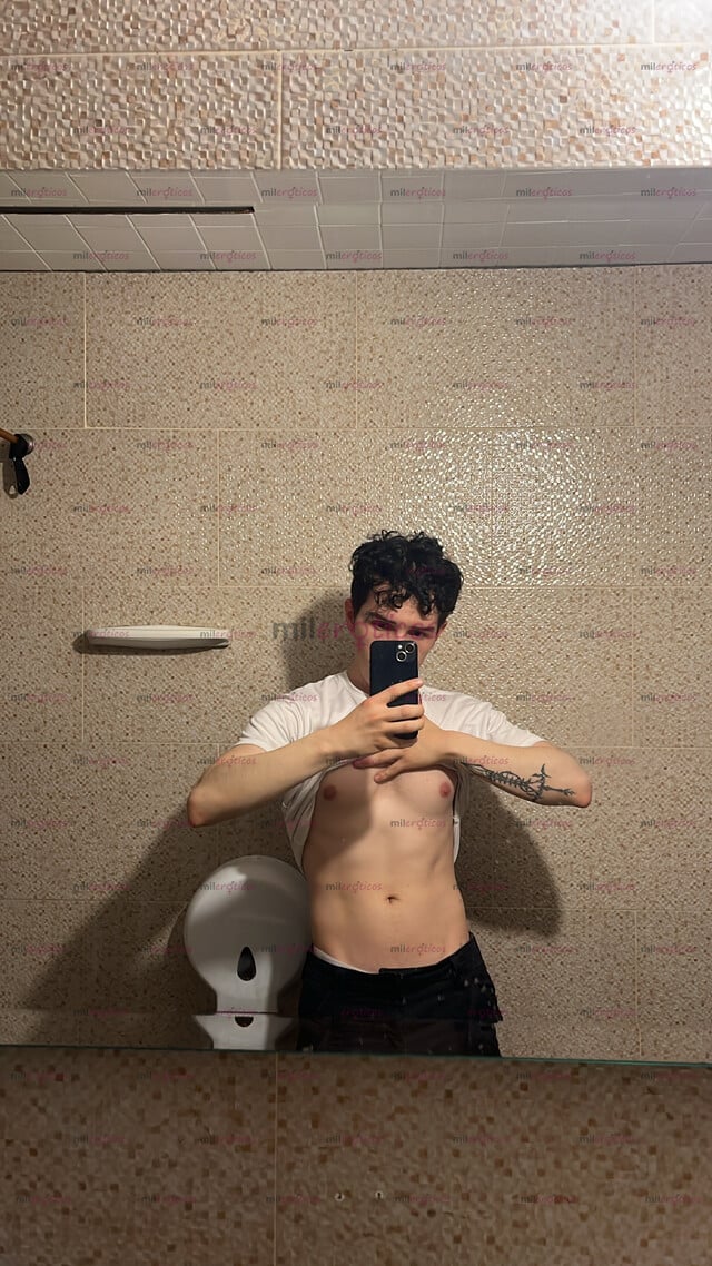 FOTOS DE TWUNK 17CM LOOKING FOR A MAN THAT SPOIL ME
