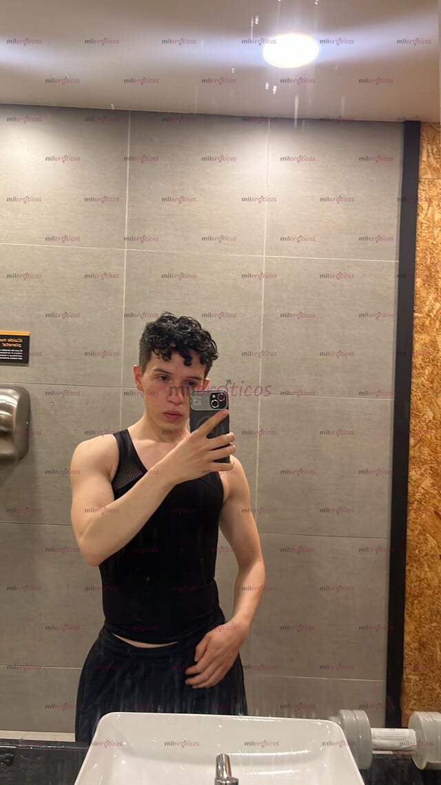 FOTOS DE TWUNK 17CM LOOKING FOR A MAN THAT SPOIL ME
