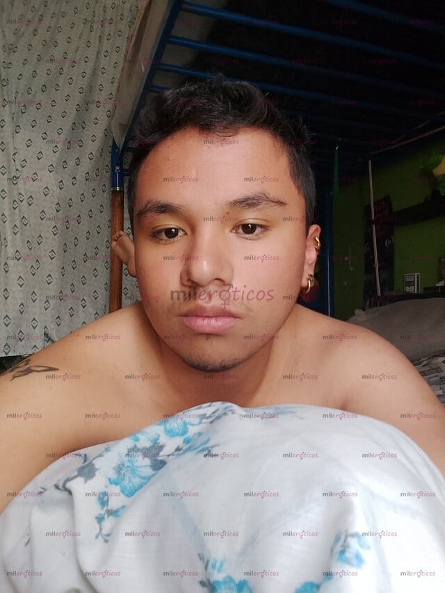 FOTOS DE 18 PAS MORENO BUEN CULO APRETADO SUMISO