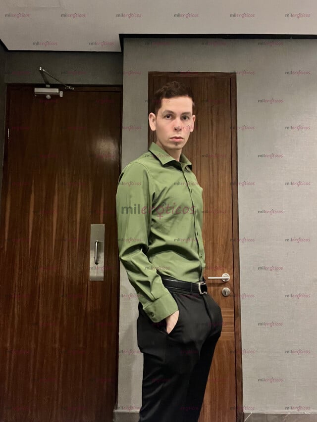 FOTOS DE JOVEN CON PIJA DE 20 CENTÍMETROS LISTO PARA COMPLACERTE