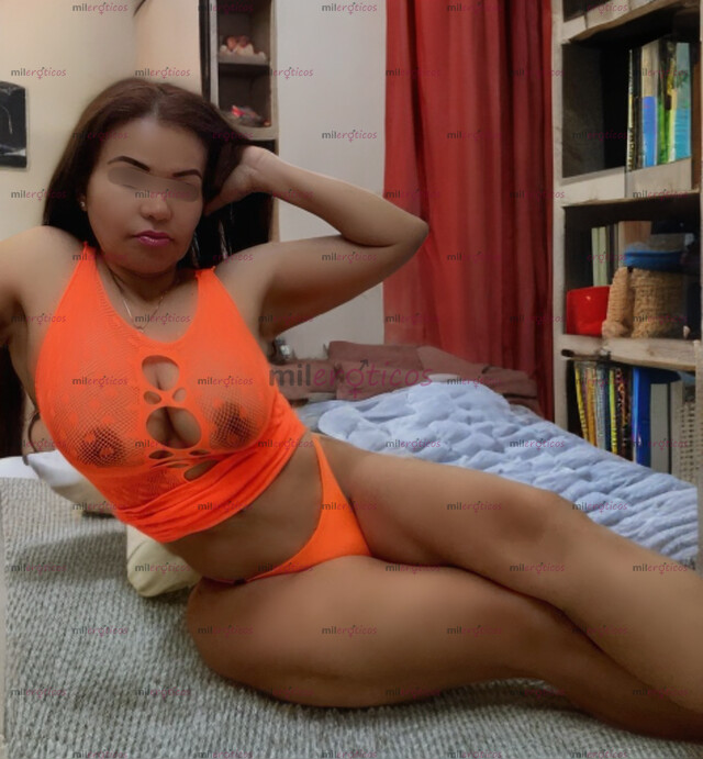 FOTOS DE 43 AÑOS! MAESTRA EN SEXOLOGÍA XXX UNIVERSITARIA...